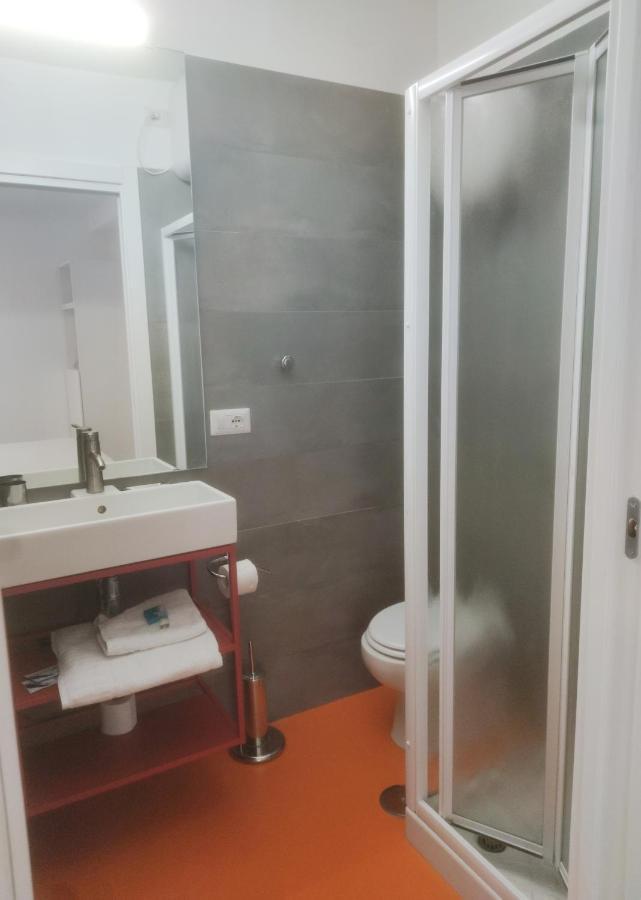 Casa Al Corso Pozzuoli Centro Apartment Luaran gambar